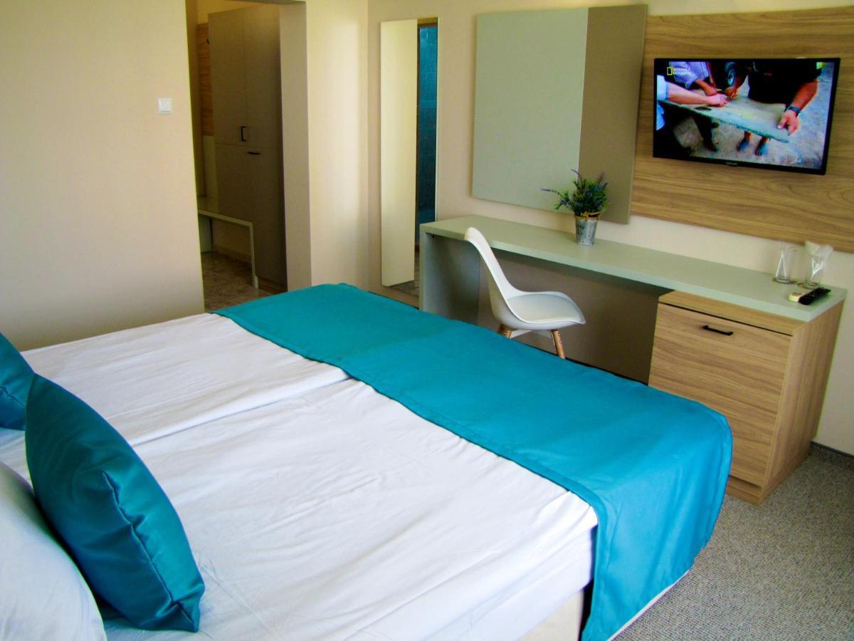 Hotel Lotos Kiten  Ruang foto