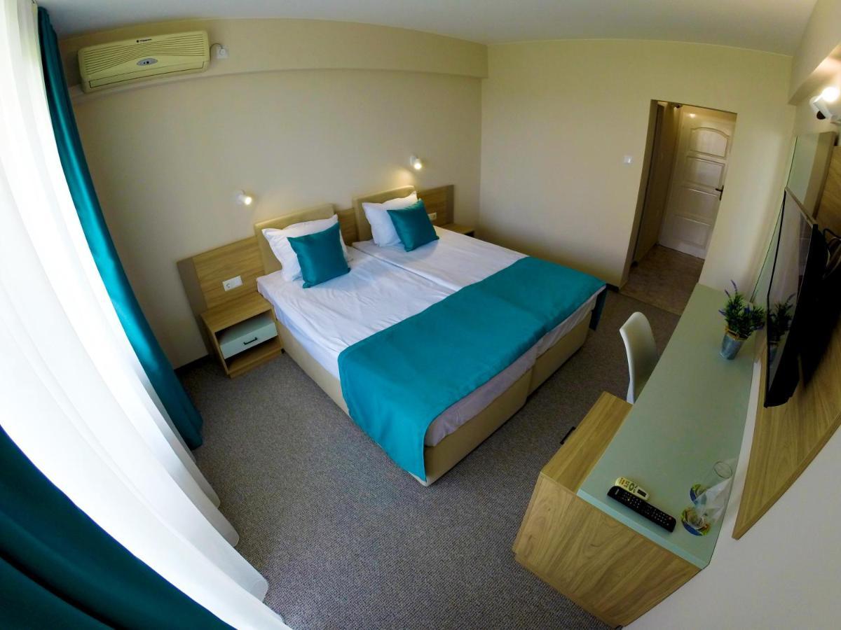 Hotel Lotos Kiten  Ruang foto