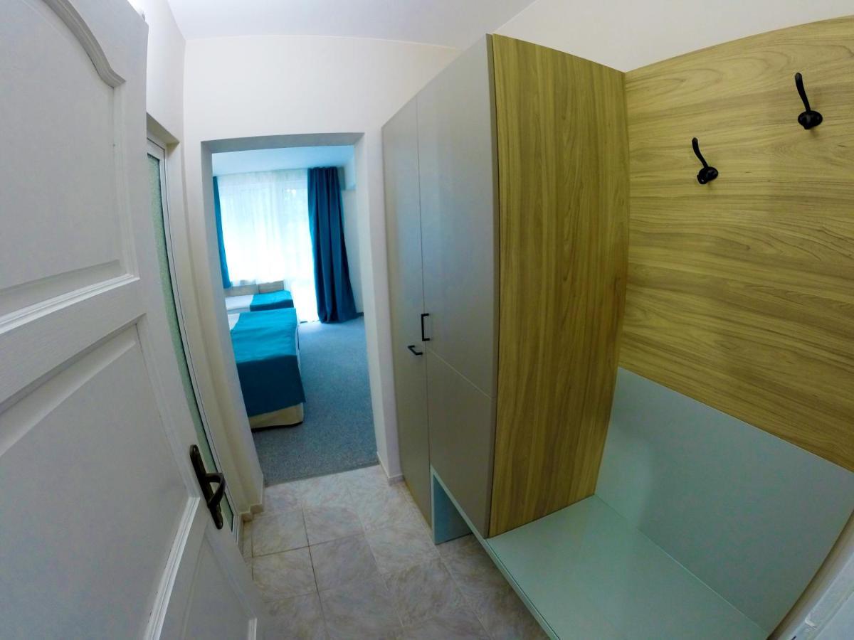 Hotel Lotos Kiten  Ruang foto
